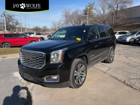 Black 2019 GMC Yukon Denali for sale in Overland Park, KS