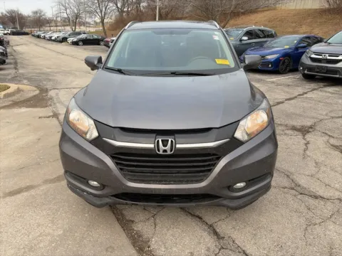 Photos of 2016 Honda HR-V EX-L w/Navi for sale in Overland Park, KS at Acura of Overland Park