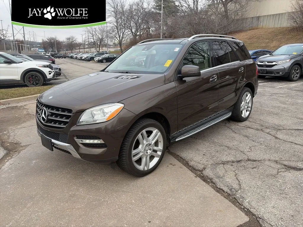 Used 2013 Mercedes-Benz M-Class ML350 with VIN 4JGDA5HB9DA225160 for sale in Overland Park, KS