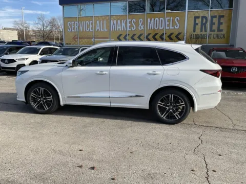 More photos of 2026 Acura MDX w/Advance Package at Acura of Overland Park, KS
