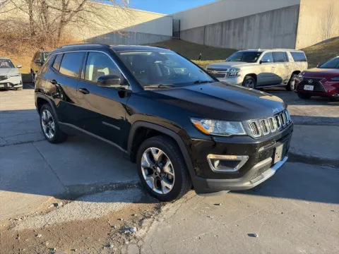 Another view of 2019 Jeep Compass Limited for sale in Overland Park, KS at Acura of Overland Park