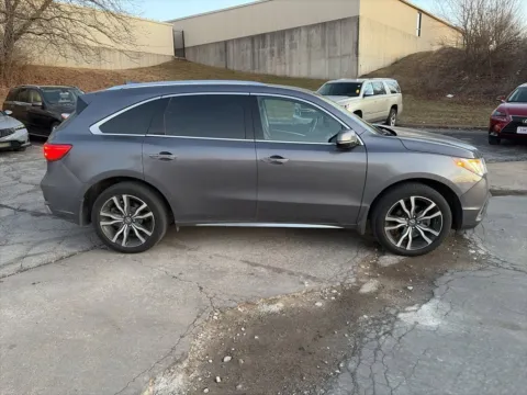 More photos of 2020 Acura MDX w/Advance Pkg at Acura of Overland Park, KS