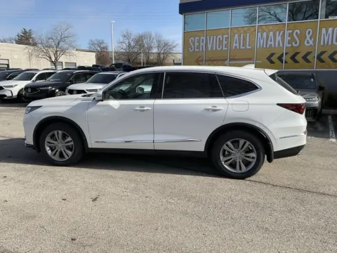 More photos of 2026 Acura MDX at Acura of Overland Park, KS