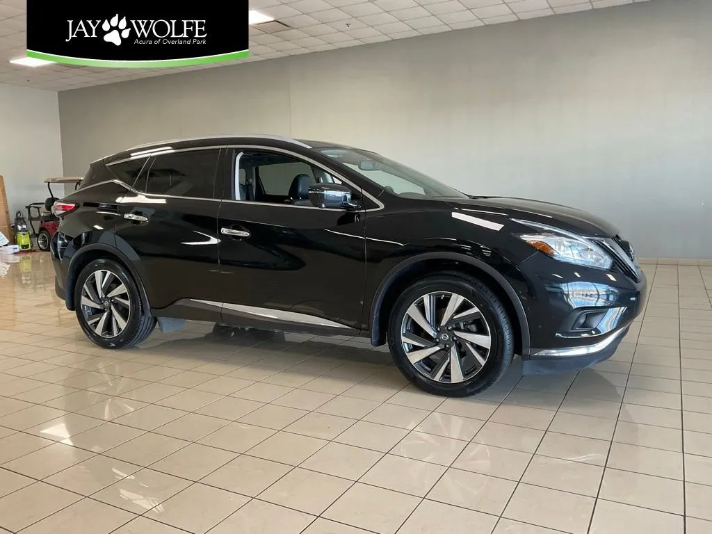 Used 2017 Nissan Murano Platinum with VIN 5N1AZ2MH2HN117160 for sale in Kansas City