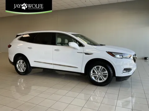 White 2018 Buick Enclave Essence for sale in Overland Park, KS