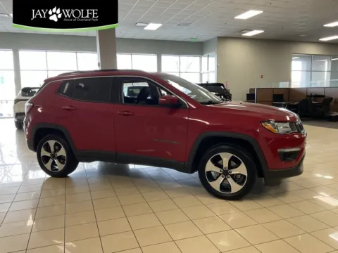 Red 2018 Jeep Compass Latitude for sale in Overland Park, KS