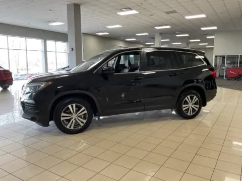 More photos of 2018 Honda Pilot EX-L at Acura of Overland Park, KS