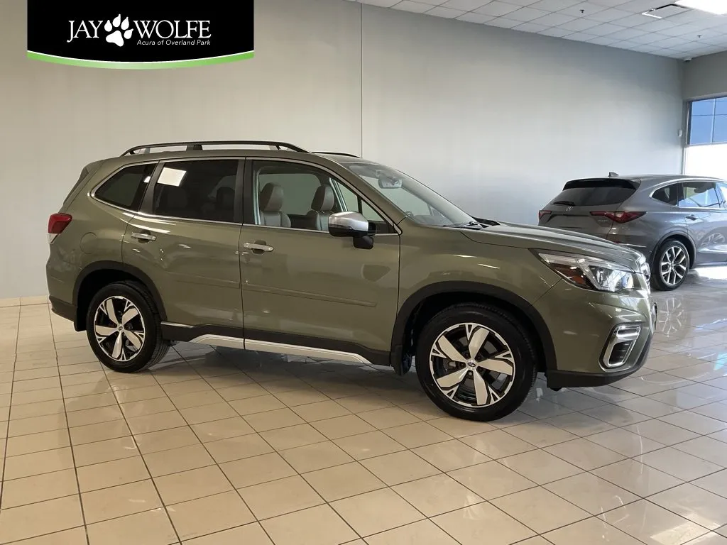 Used 2019 Subaru Forester Touring with VIN JF2SKAWC7KH529056 for sale in Kansas City