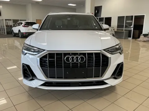 Photos of 2025 Audi Q3 S line Premium for sale in Overland Park, KS at Acura of Overland Park
