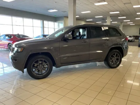 More photos of 2021 Jeep Grand Cherokee 80th Anniversary at Acura of Overland Park, KS