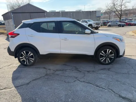 More photos of 2020 Nissan Kicks SV at Acura of Overland Park, KS