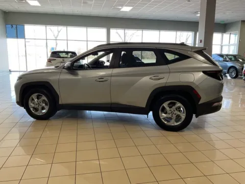 More photos of 2023 Hyundai Tucson SEL at Acura of Overland Park, KS