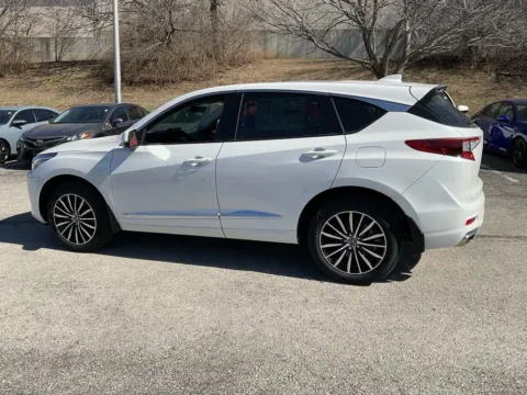 More photos of 2026 Acura RDX w/Advance Package at Acura of Overland Park, KS
