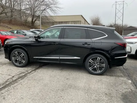 More photos of 2026 Acura MDX w/Advance Package at Acura of Overland Park, KS