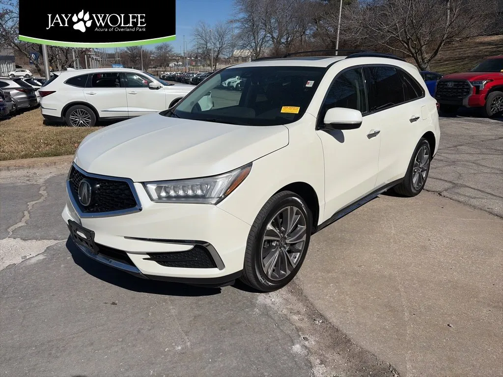 White 2019 Acura MDX w/Technology Pkg for sale in Overland Park, KS