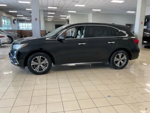 More photos of 2018 Acura MDX 3.5L at Acura of Overland Park, KS