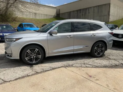 More photos of 2026 Acura MDX w/Advance Package at Acura of Overland Park, KS