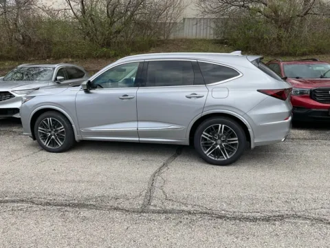 More photos of 2026 Acura MDX w/Advance Package at Acura of Overland Park, KS