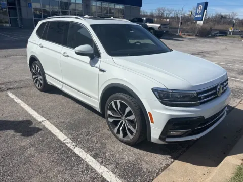 Another view of 2021 Volkswagen Tiguan SEL Premium R-Line for sale in Overland Park, KS at Acura of Overland Park