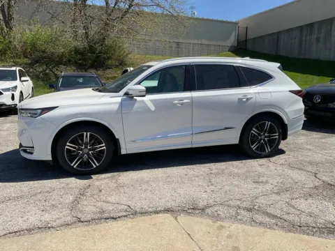 More photos of 2026 Acura MDX w/Advance Package at Acura of Overland Park, KS