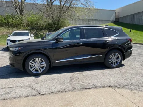 More photos of 2026 Acura MDX at Acura of Overland Park, KS