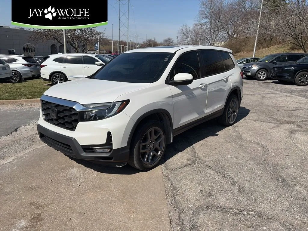 White 2023 Honda Passport EX-L for sale in Overland Park, KS