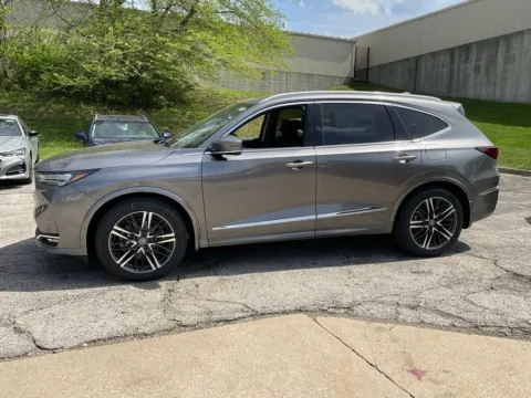 More photos of 2026 Acura MDX w/Advance Package at Acura of Overland Park, KS