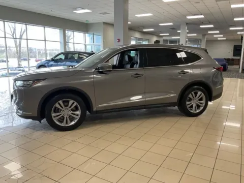 More photos of 2023 Acura MDX 3.5L at Acura of Overland Park, KS