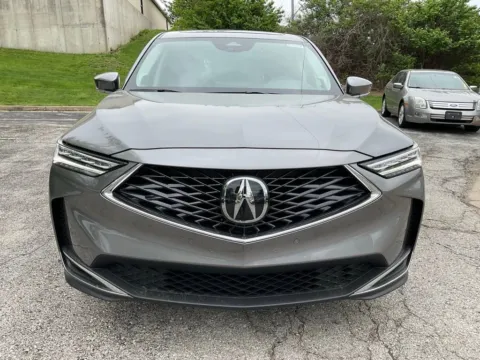 Photos of 2026 Acura MDX w/Technology Package for sale in Overland Park, KS at Acura of Overland Park