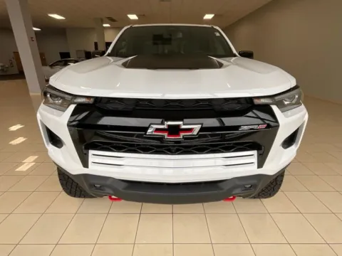 Photos of 2026 Chevrolet Colorado 4WD ZR2 for sale in Overland Park, KS at Acura of Overland Park
