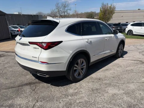 More photos of 2023 Acura MDX 3.5L at Acura of Overland Park, KS