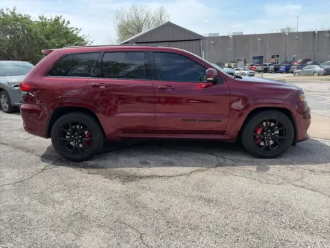 More photos of 2018 Jeep Grand Cherokee SRT at Acura of Overland Park, KS