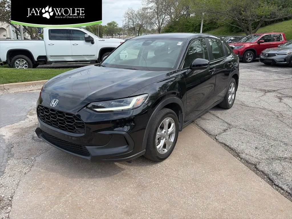Black 2023 Honda HR-V LX for sale in Overland Park, KS
