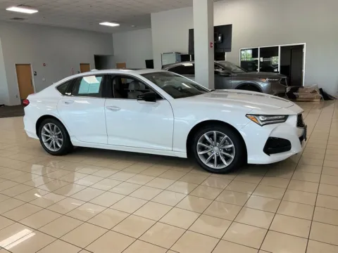 More photos of 2023 Acura TLX at Acura of Overland Park, KS