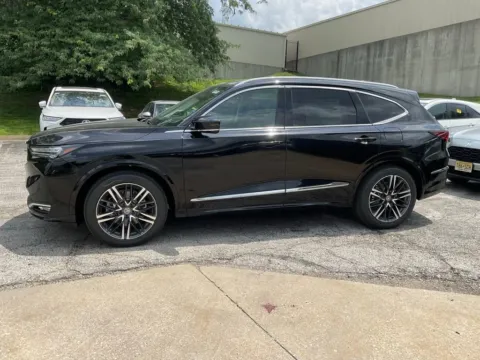More photos of 2026 Acura MDX w/Advance Package at Acura of Overland Park, KS