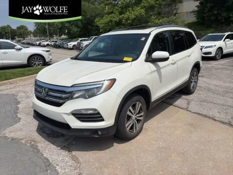 White 2016 Honda Pilot EX-L for sale in Overland Park, KS
