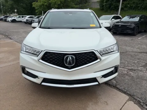 Photos of 2017 Acura MDX w/Advance Pkg for sale in Overland Park, KS at Acura of Overland Park