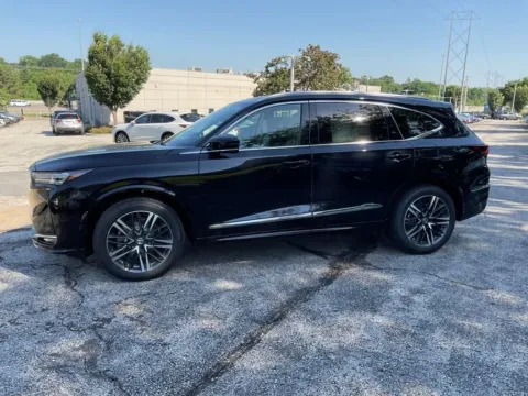 More photos of 2026 Acura MDX w/Advance Package at Acura of Overland Park, KS