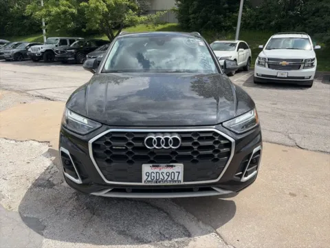 Photos of 2023 Audi Q5 S line Premium Plus for sale in Overland Park, KS at Acura of Overland Park