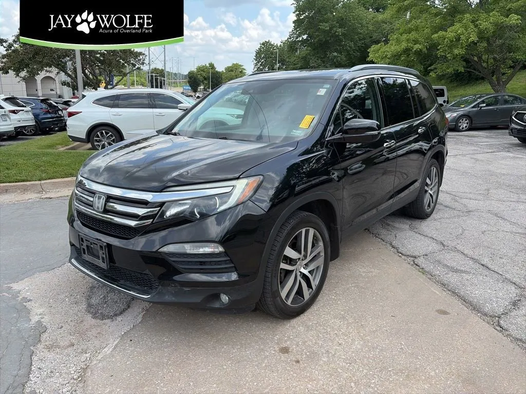 Black 2016 Honda Pilot Touring for sale in Overland Park, KS