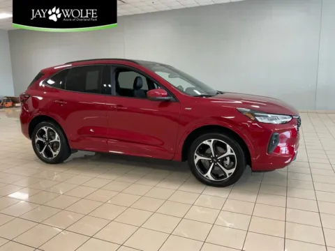 Red 2023 Ford Escape ST-Line Select for sale in Overland Park, KS