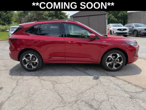 More photos of 2023 Ford Escape ST-Line Select at Acura of Overland Park, KS