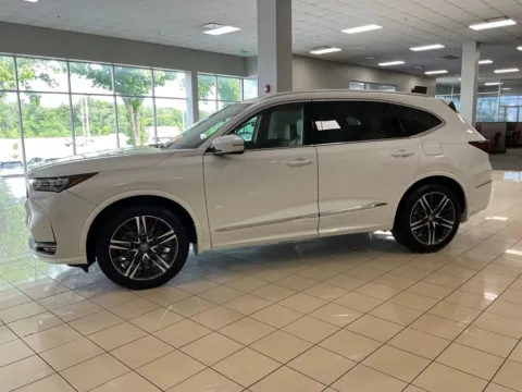 More photos of 2026 Acura MDX w/Advance Package at Acura of Overland Park, KS