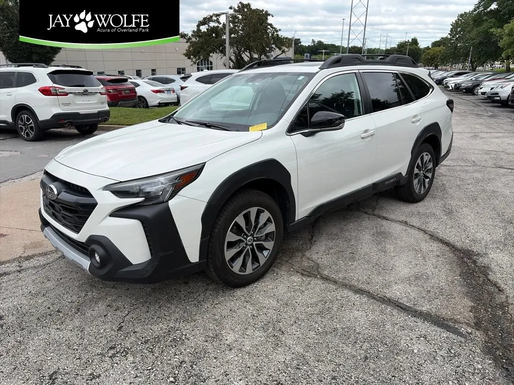 Used 2024 Subaru Outback Limited with VIN 4S4BTANC9R3114983 for sale in Kansas City