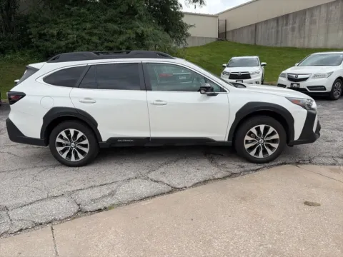 More photos of 2024 Subaru Outback Limited at Acura of Overland Park, KS