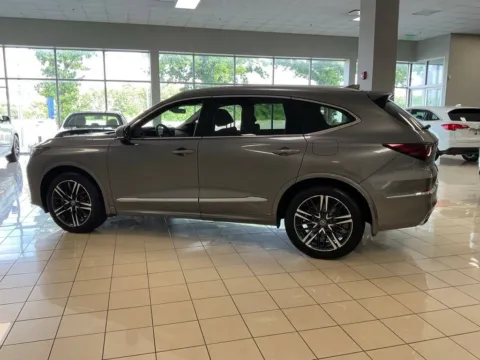 More photos of 2026 Acura MDX w/Advance Package at Acura of Overland Park, KS
