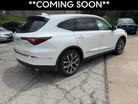 More photos of 2022 Acura MDX w/Technology Package at Acura of Overland Park, KS
