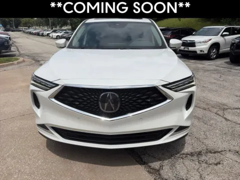 Photos of 2022 Acura MDX w/Technology Package for sale in Overland Park, KS at Acura of Overland Park