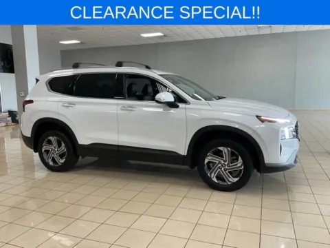 White 2023 Hyundai Santa Fe SEL for sale in Overland Park, KS