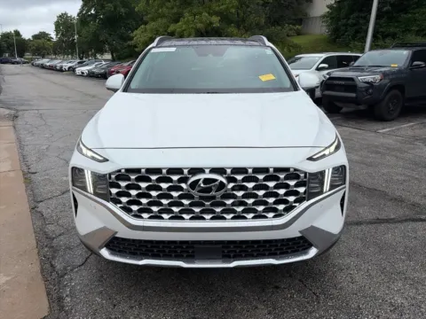 Photos of 2023 Hyundai Santa Fe Limited for sale in Overland Park, KS at Acura of Overland Park
